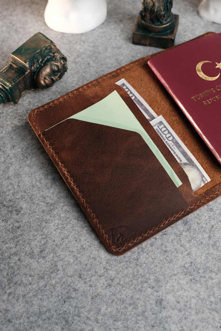 El Yapımı Deri Pasaport Kılıfı - Atlas